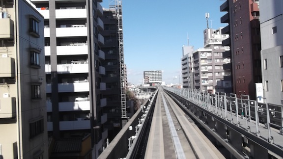 舎人ライナー02