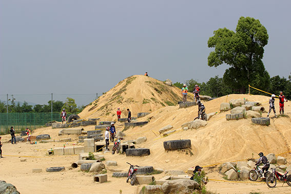 かりんの丘公園トライアル場-2♪