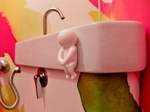 DIY セルフリノベーション リフォーム トイレの壁 輸入壁紙でドイツ製のフリース壁紙を貼りました Passion タオルハンガー ホルダー MONKEYBUSINESS 