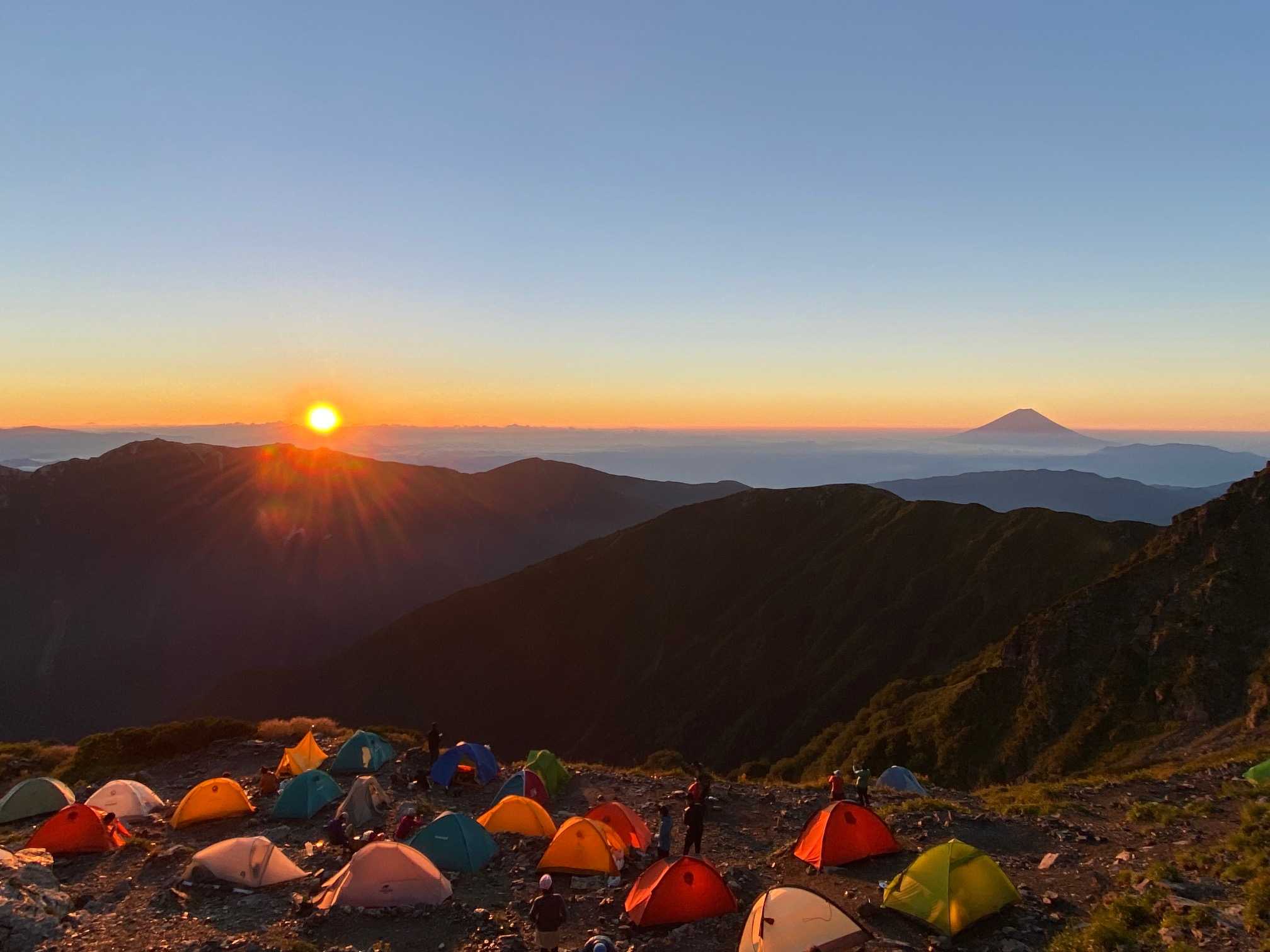 北岳（3193m・日本百名山・山梨百名山・新花の百名山 ）の夏（1）夜明け | 醍醐山と下部（しもべ）温泉 - 楽天ブログ