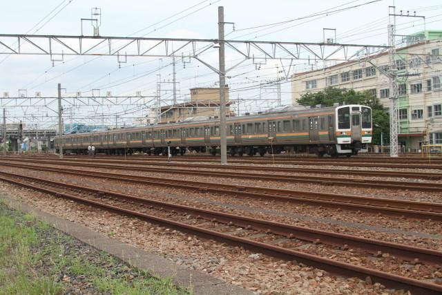 東海道 東北で活躍 した 国鉄 211系 疎開