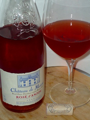 Brault Freres Rose d'Anjou Ch.de Mauny 2004 glass.jpg