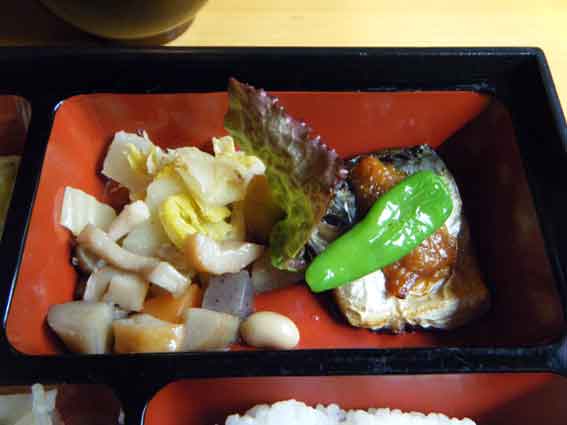 アメリカンステーションの「さばの味噌焼き」♪