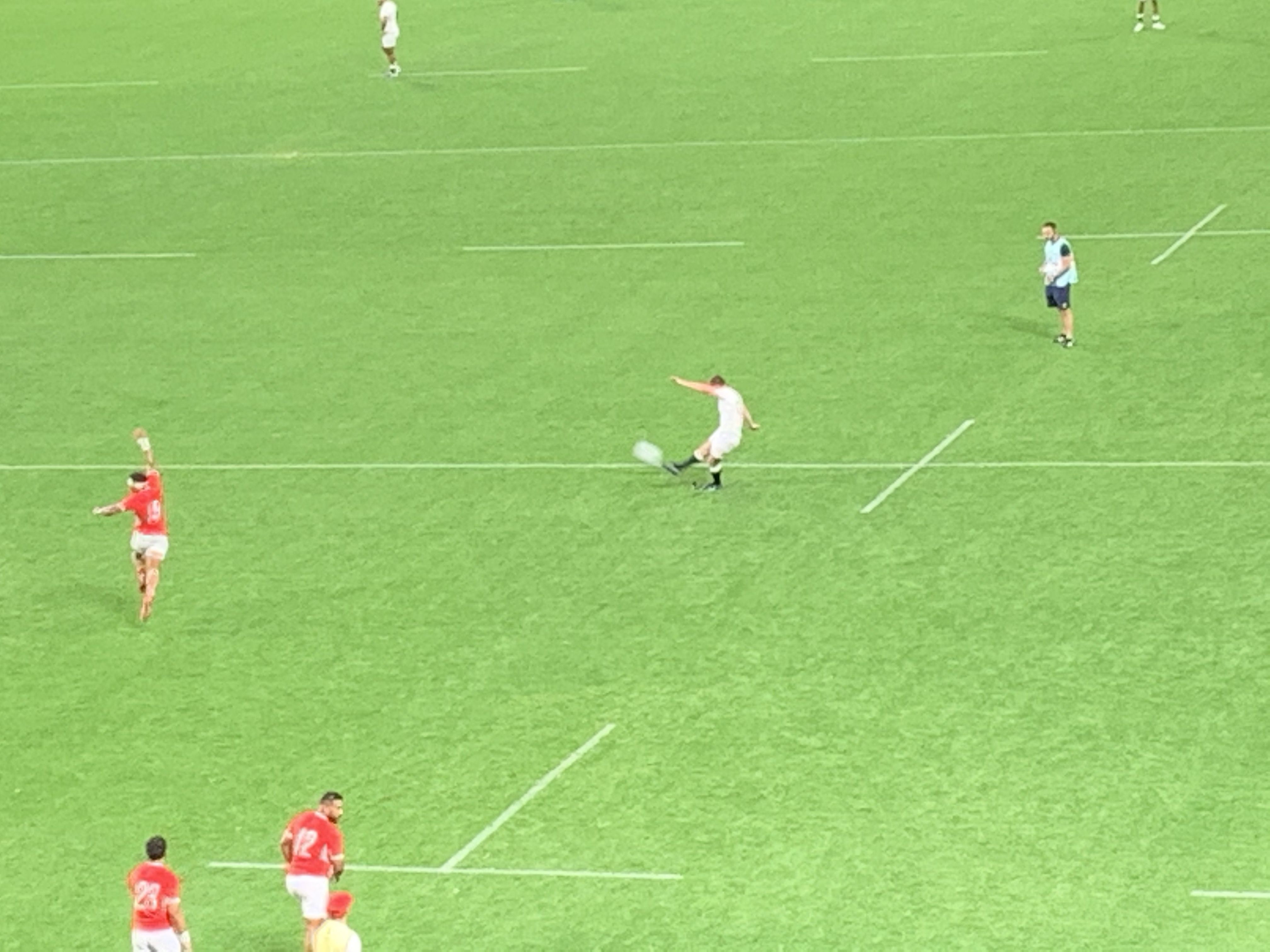 イングランド トンガ