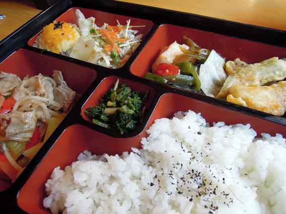 アメリカンステーションの「豚肉のスタミナ炒め」-2♪