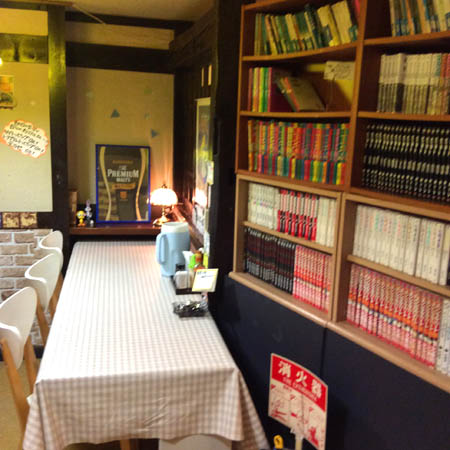 蒲田南口カレー店 店内の様子