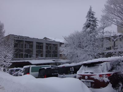 090_R.JPG