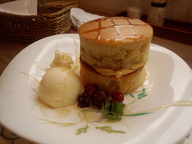 カフェ東京はちみつパンケーキ.jpg