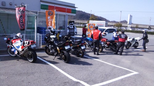 2013.03.03_10:28_Ｒ５６ サンクス