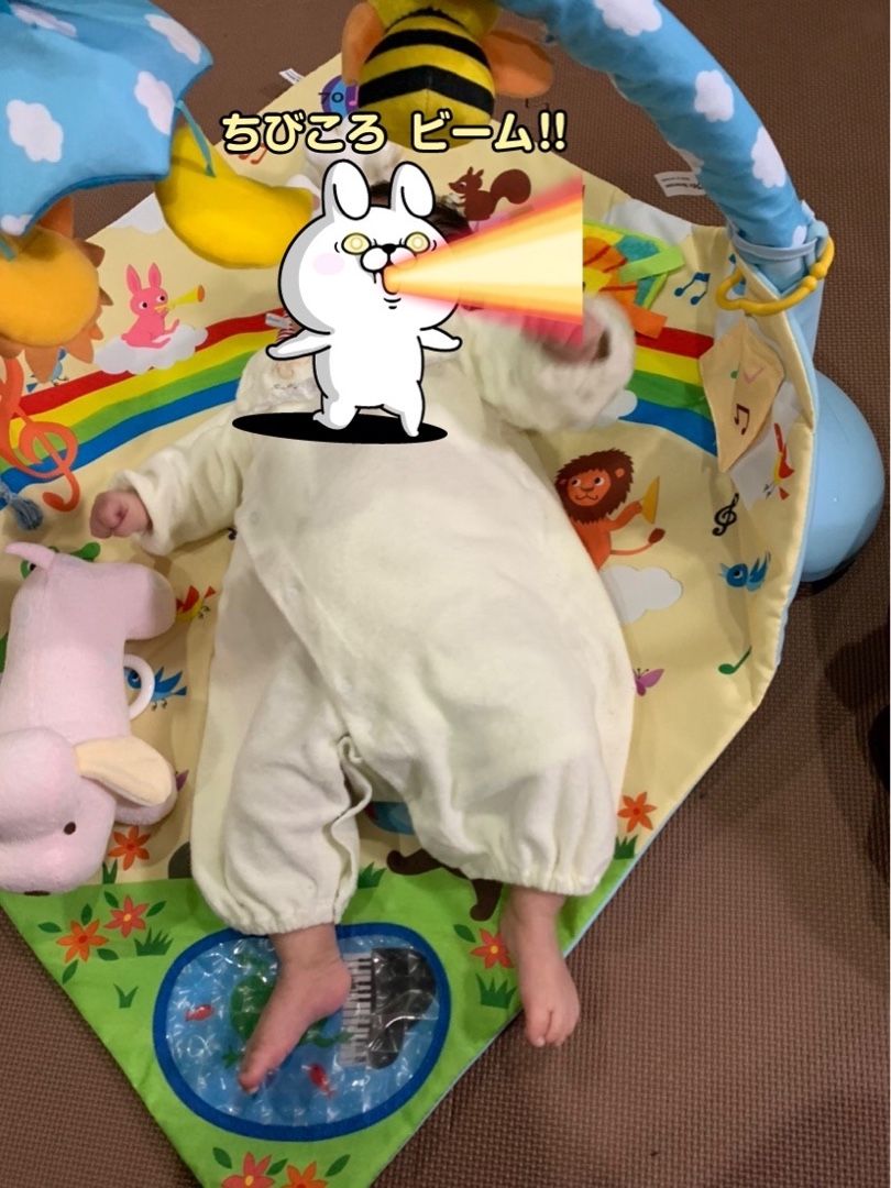 生後 1 ヶ月 手足 バタバタ 生後1ヶ月の赤ちゃん たまひよ 医師監修 発育発達 お世話のポイント 遊び方