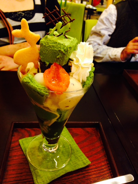 抹茶パフェ.jpg