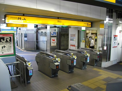 京阪本線・東福寺駅