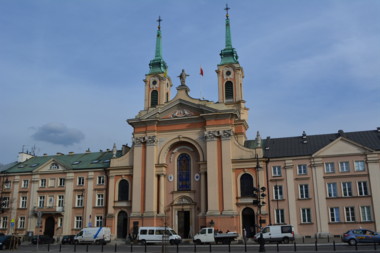 ワルシャワの聖十字架教会