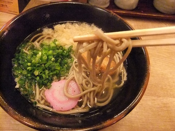 衣食汁＠鹿児島中央のかけそば２