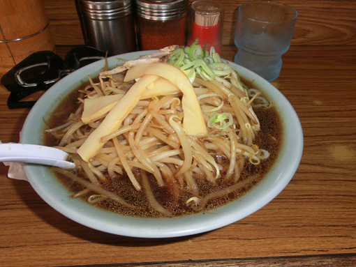 20120818醤油ラーメン大盛り