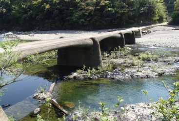 上岡.jpg