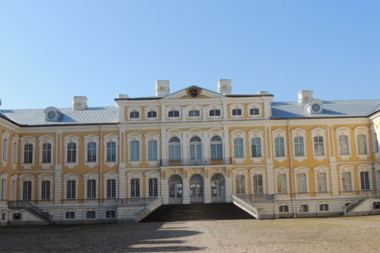 ズンダーレ宮殿