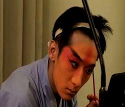 京劇　化粧２.jpg