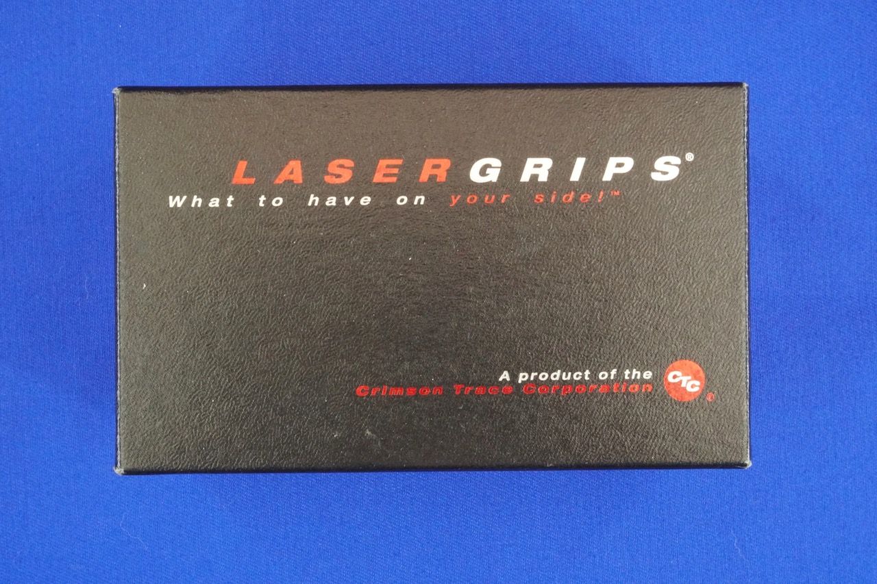 レーザーサイトグリップ（Crimson Trace Laser Grip LG-401