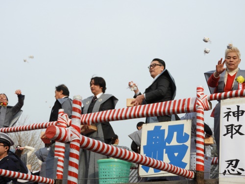 池上本門寺の豆まき