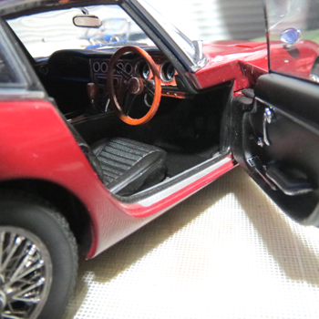 トヨタ2000GT004.png