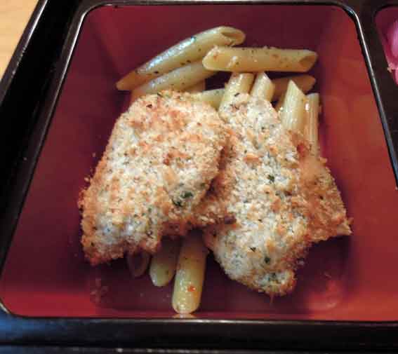 アメリカンステーションの「チキンパン粉焼き」-2♪