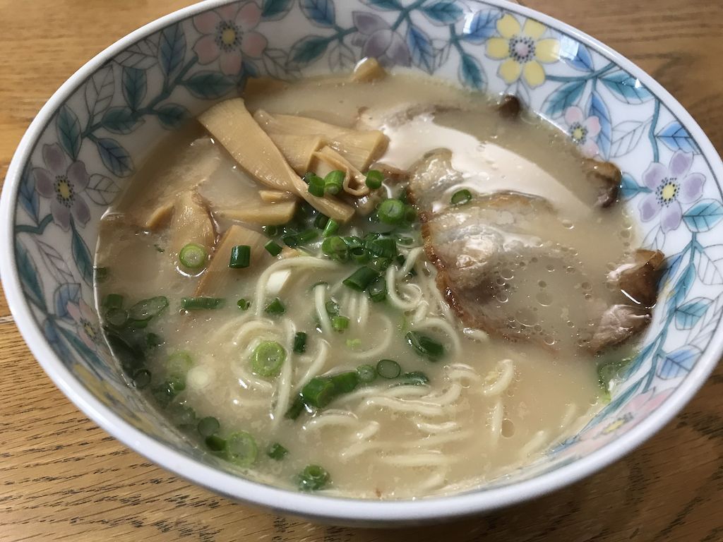 小川屋の とんこつラーメン ２人前 98 ブログ 食い道楽 楽天ブログ