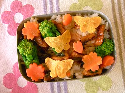 ひなまつり弁当.jpg