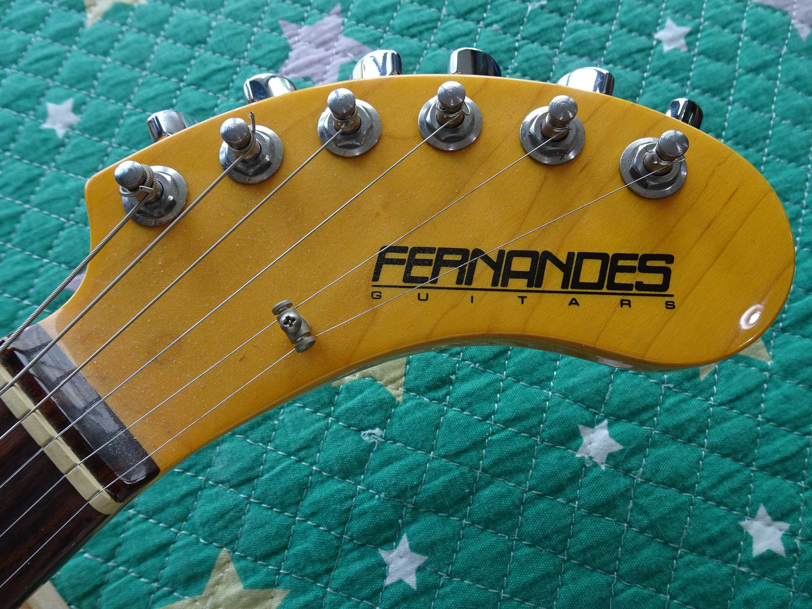 🌸ZO-3 芸達者 ビルトインスピーカー音量不足？ | 青春のギターリペア