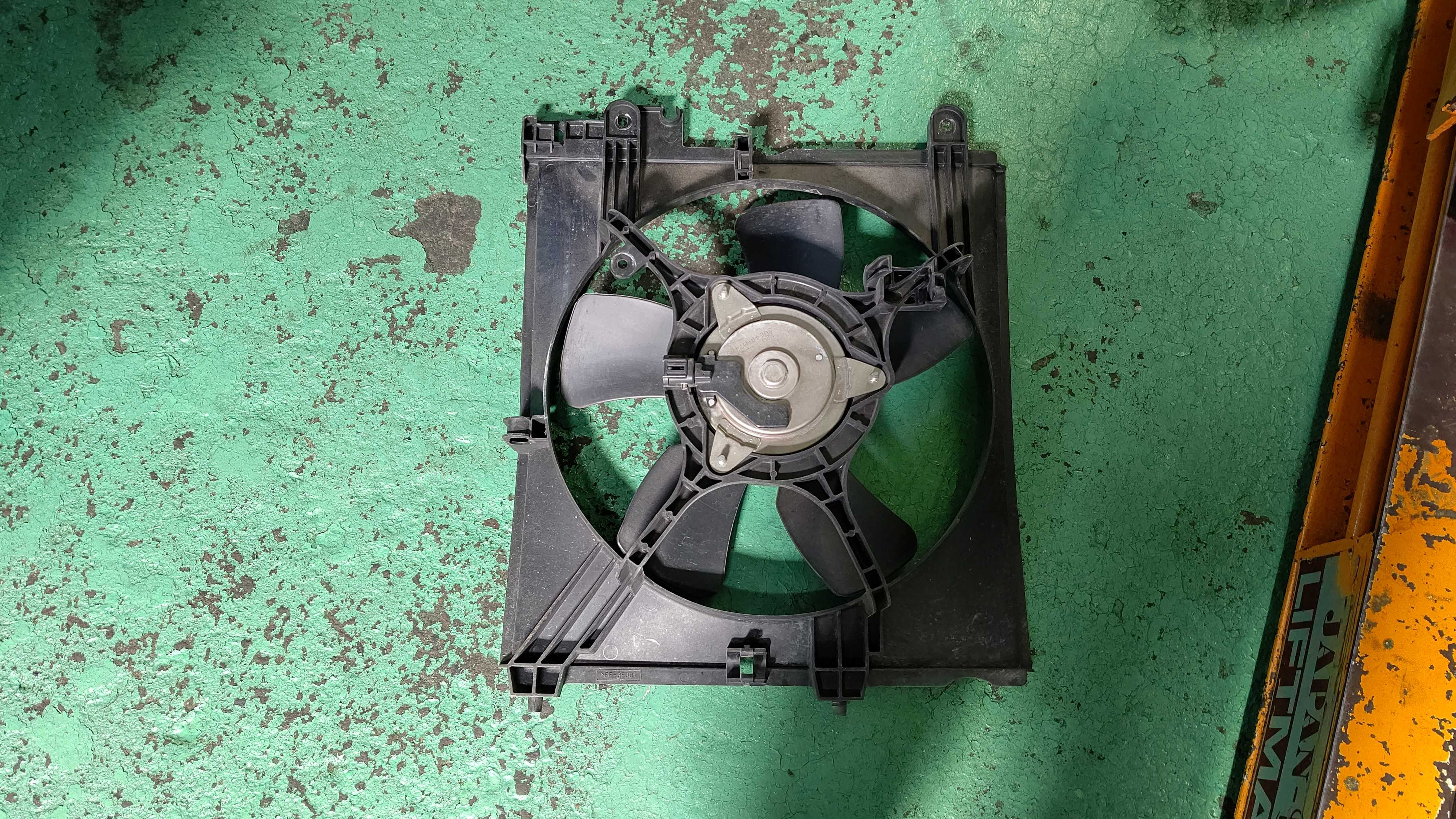 ステラ クーリングファンモーター取替 エアコンが効かない 大川市 大木町 柳川市 佐賀市 外車修理 有限会社岩元自動車 整備ブログ 楽天ブログ ステラ クーリングファンモーター取替 エアコンが効かない 大川市 大木町 柳川市 佐賀市 外車修理 有限会社岩元自動車 整備ブログ 楽天ブログ