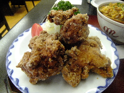 末げん　唐揚げ