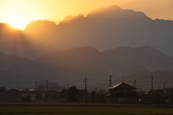 剱岳と日の出