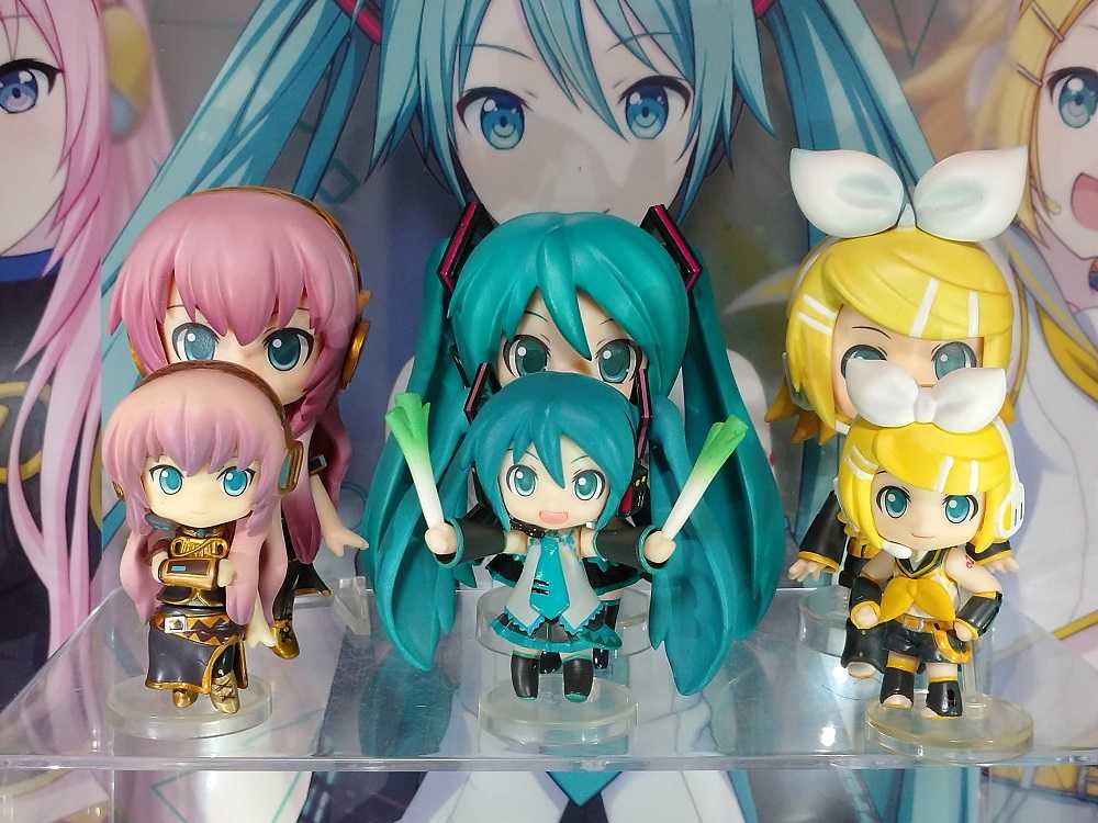 ねんどろいどぷち 初音ミク ボーカロイド セット Amazon.co.jp: ねんどろいどぷち ボーカロイド シリーズ01 BOX : ホビー