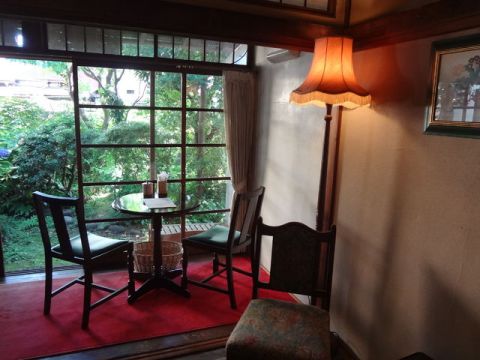 店内2.jpg