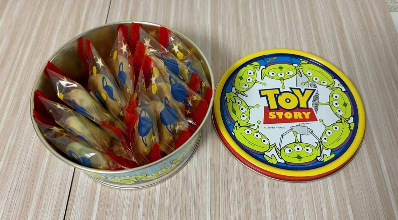 ディズニーグッズNo.25 〈リトルグリーンメン チョコインクッキー缶