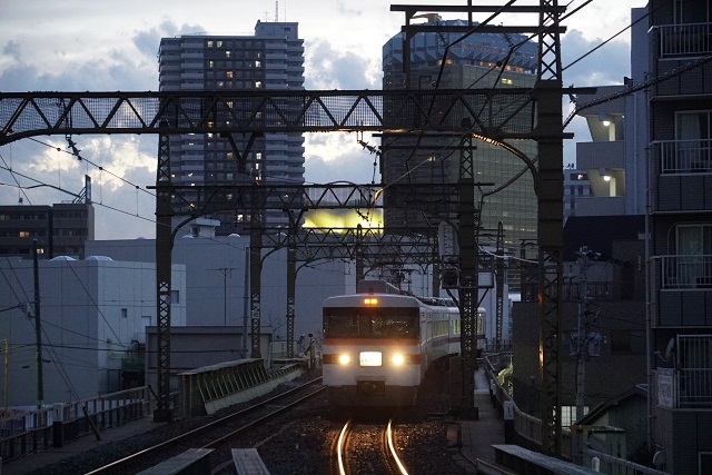 東武 6050系 とうきようスカイツリ－駅で 惜別6