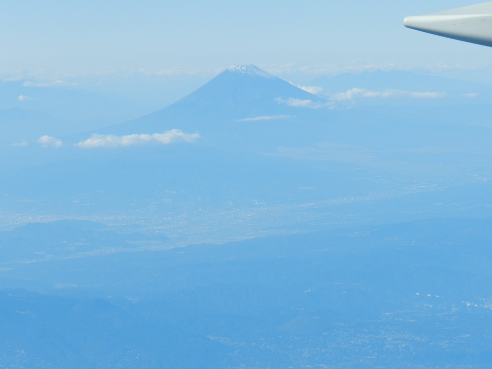 高度１万メートルから見た富士山