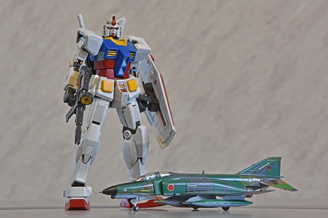 F-2とガンダム