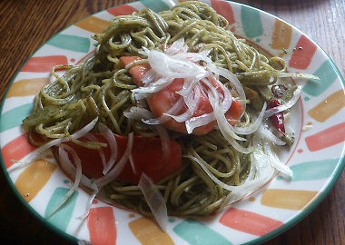 スパゲティハウスヒロシ ペペロンチーノとサーモン
