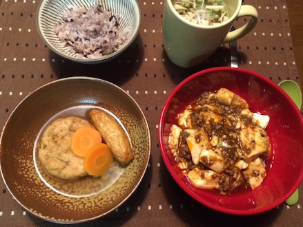 2015.08.22麻婆豆腐＆か?んもとさつま揚け?の煮物3.jpg