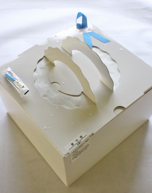 ケーキ　箱.jpg