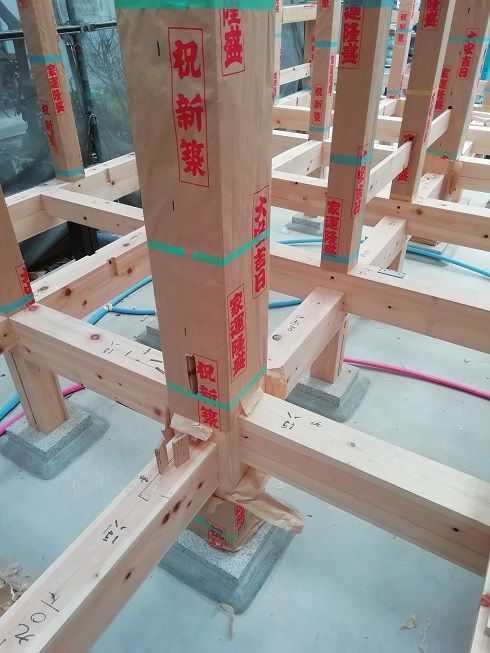 建て方３日目 上棟 金物ゼロの木組みの家 家づくり 大阪で伝統構法 石場建て 木組み 土壁工法 今さら マイホーム新築 楽天ブログ