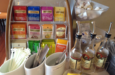 ベッセルホテルカンパーナ沖縄朝食紅茶