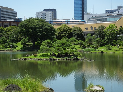 旧芝離宮恩賜庭園にて