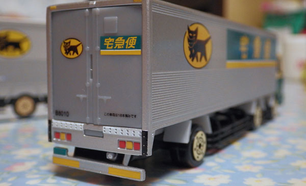 クロネコ大型トラック10t-5.jpg