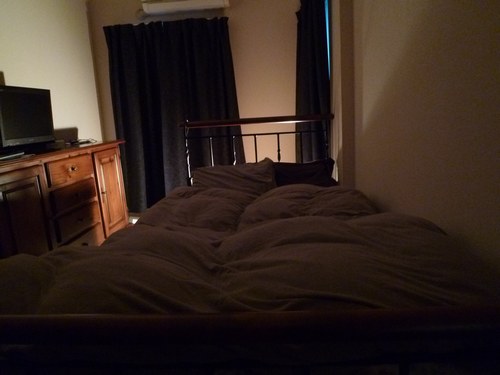 2ベッド　寝室全体２500.jpg