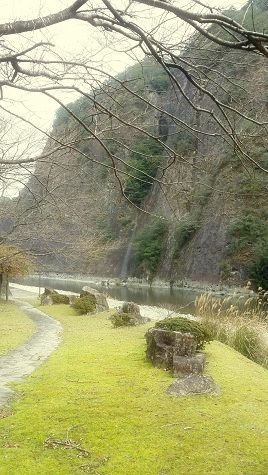 一枚岩.jpg