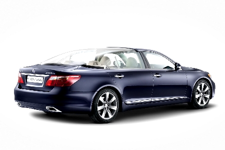トヨタ　レクサス　LS600h.jpg