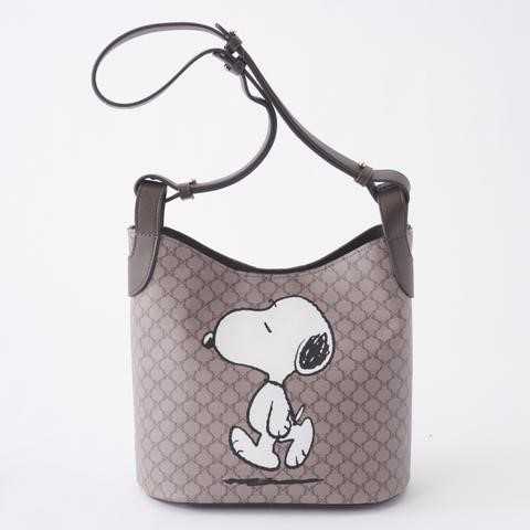 大人気 しまむら セリーヌ風スヌーピーバッグ の新作が 21年7月10日9時から予約販売スタート スヌーピーとっておきブログ 楽天ブログ