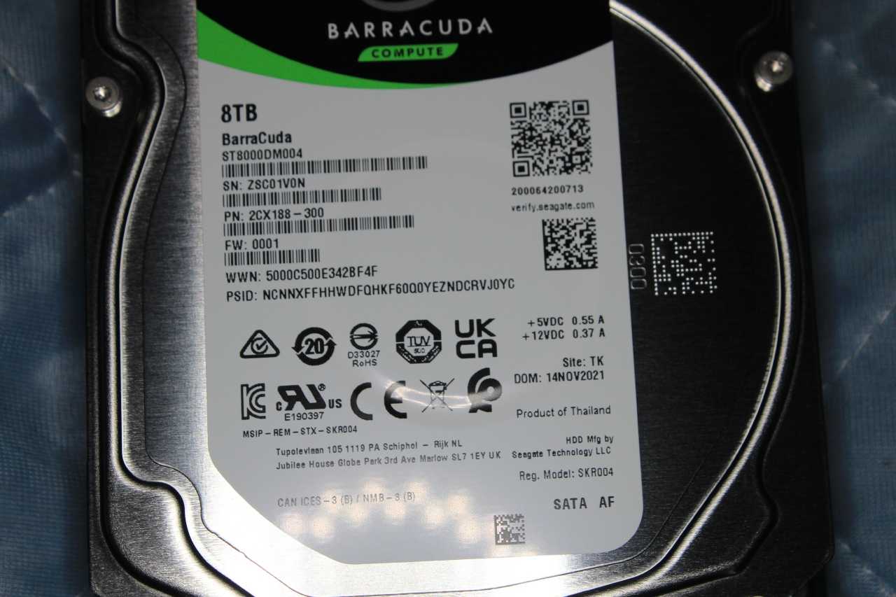 jasonc専有）ハードドライブ 8tb 4個 外付けハードディスク・ドライブ